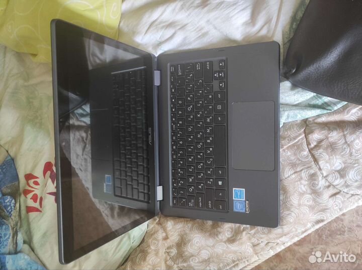 Ноутбук асус