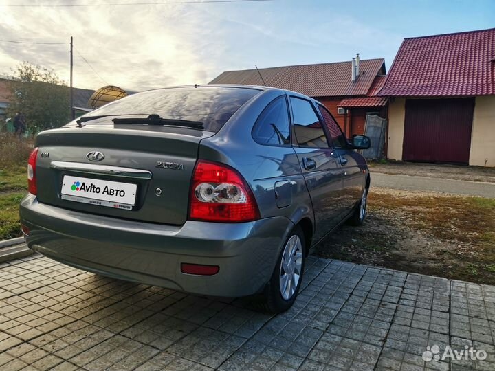 LADA Priora 1.6 МТ, 2012, 194 650 км