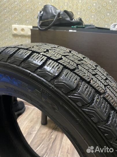 Goodyear Ice Navi Zea 205/65 R16