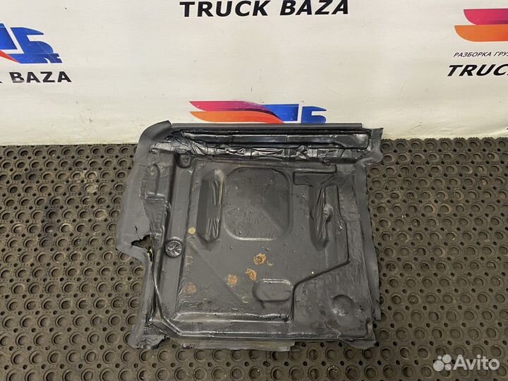 1767688 Коврик салона задний правый