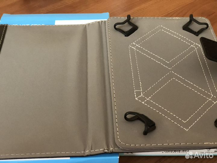 Чехол универсальный для планшета 7’’