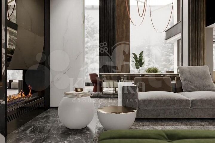 Дом 900 м² на участке 28 сот.