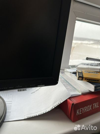 Монитор LG flatron w1942se