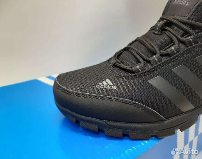 Кроссовки Adidas р-ры 37-41 артикул 266 чер/чер