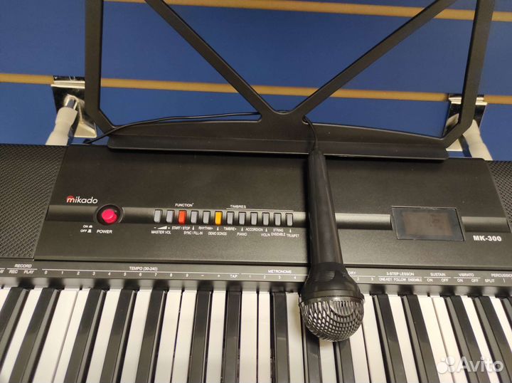 Mikado mk-300 синтезатор, 61 клавиша
