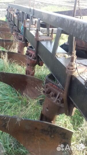 Плуг Одесссельмаш 6, 8 корп., 2015