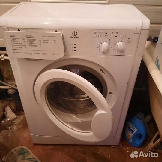 Стиральная машина на запчасти indesit
