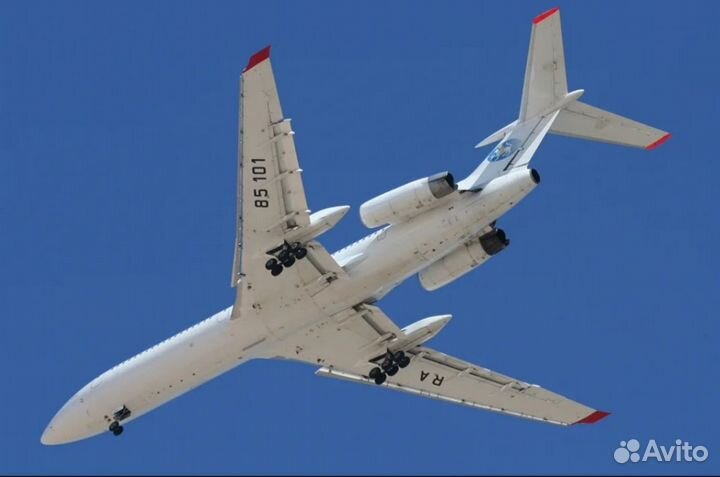 Брелок из фрагмента самолета Ту-154м