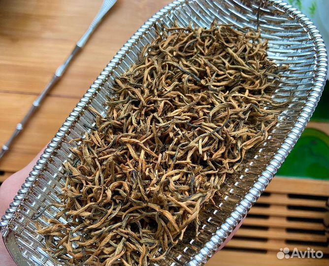 Красный премиальный китайский чай золотые брови