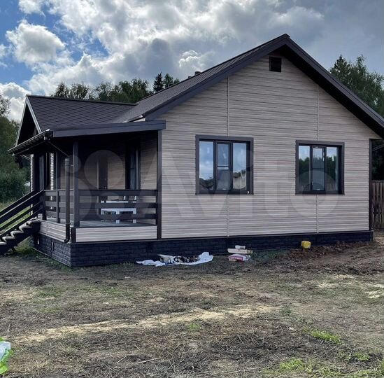 Дом 100 м² на участке 6 сот.