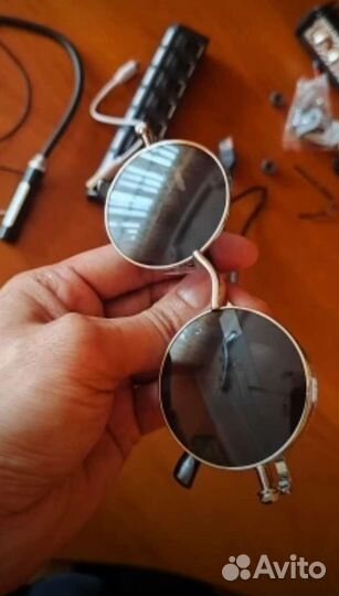 Солнцезащитные очки круглые