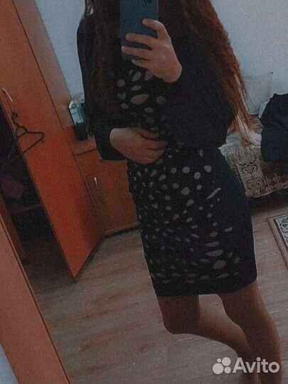 Платье в обтяг