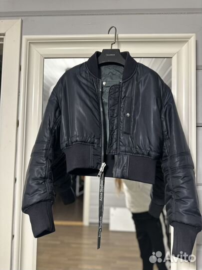 Acne studios бомбер двусторонний 36