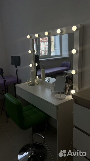 Аренда рабочего места визажиста/ бровист / маникюр