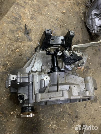 Volkswagen polo 5 МКПП