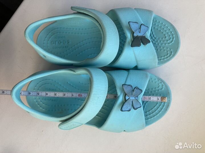 Босоножки crocs