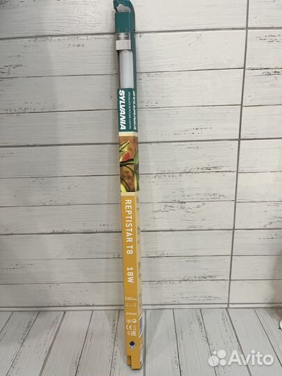 Лампа для террариума sylvania Reptistar 18W Новая