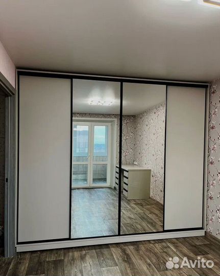 Шкаф встроенный