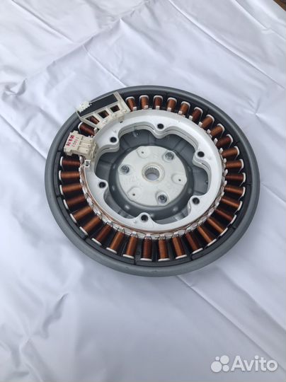 Двигатель от стиральной машины