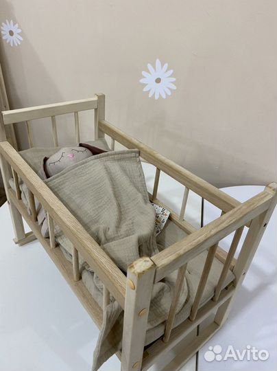 Кроватка для кукол