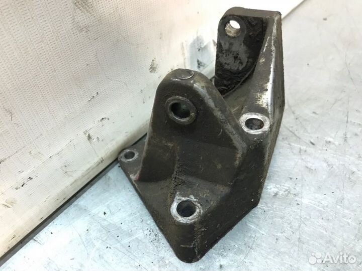 Кронштейн гидроусилителя Nissan Almera N16 QG15