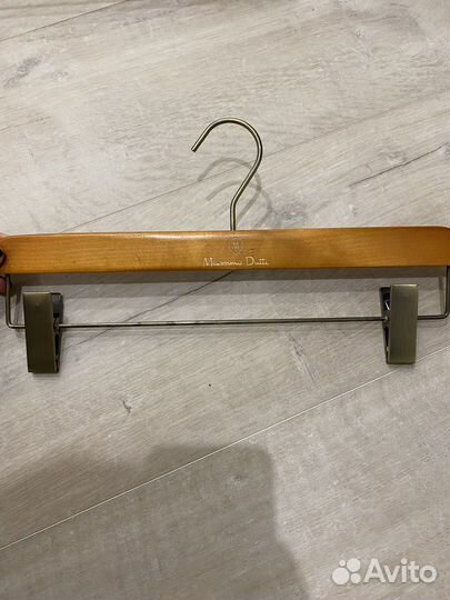 Плечики Massimo Dutti натуральное дерево