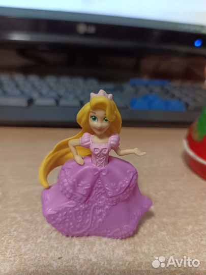 Мини фигурка Рапунцель