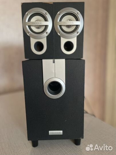 Сабвуфер microlab M-400