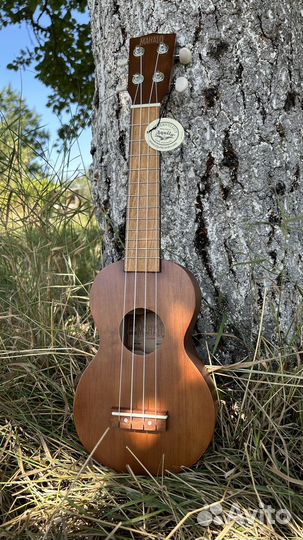 Укулеле сопрано новая в коробке