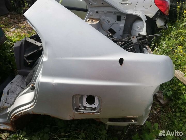 Задняя часть Хендай Акцент хэтчбек