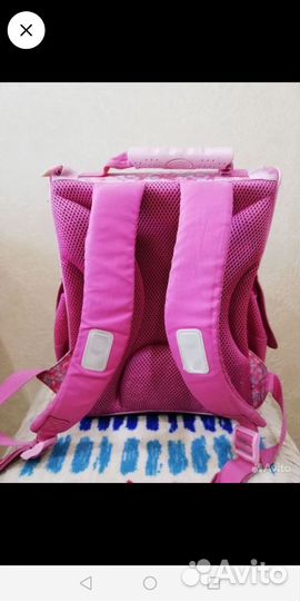 Школьный рюкзак для девочки, состояние б/у