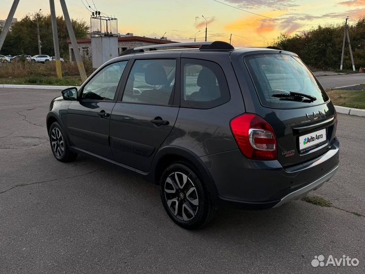 ВАЗ Granta Cross 1.6 AMT, 2021, 65 800 км