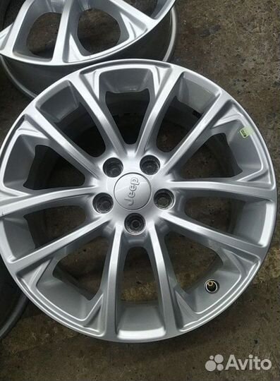 Диски R17 Jeep Cherokee Б/у Литые