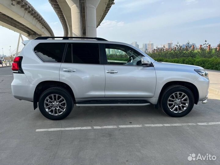 Toyota Land Cruiser Prado 2.8 AT, 2018, 80 000 км