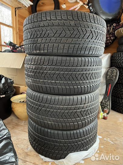 Pirelli Scorpion Winter 295/35 R21 107V