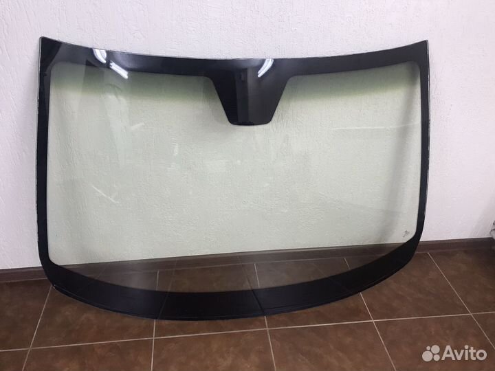 Лобовое стекло Лада Веста