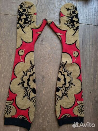 Варежки женские Denis Simachev