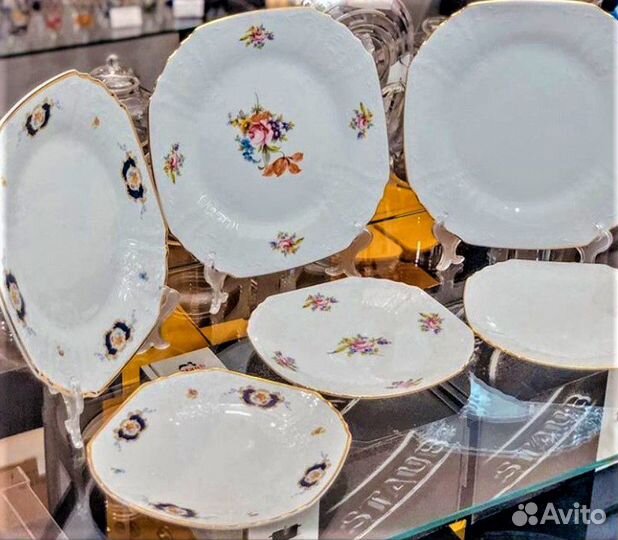 Тарелки квадратные 