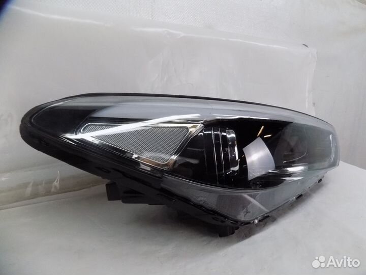 Фара правая Hyundai Tucson 2015-2018