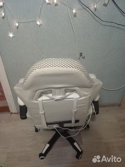 Компьютерное кресло