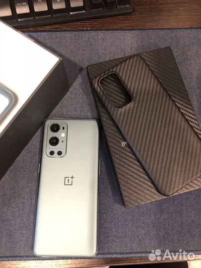 Телефон oneplus 9 pro