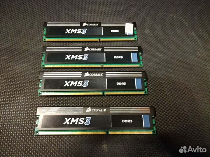 Оперативная память Corsair XMS3 CMX8GX3M2A1600C11