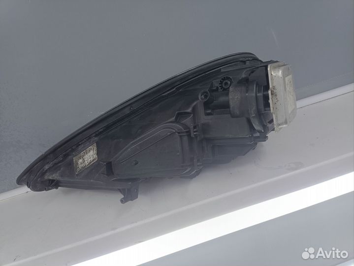 Правая фара porsche panamera