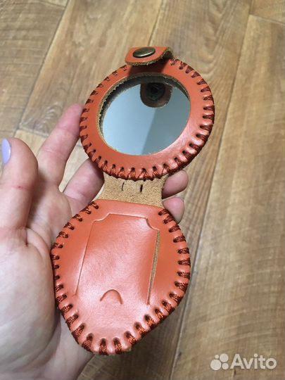 Зеркало карманное