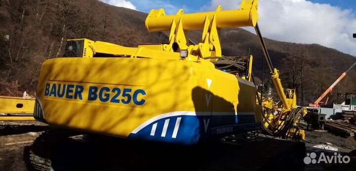 Буровая установка Bauer BG 25C, 2011