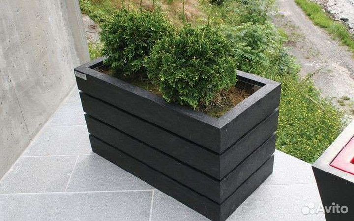 Вазон для цветов