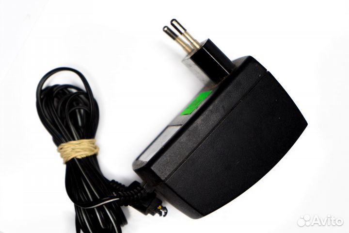 Зарядное устройство для телефона Ericsson