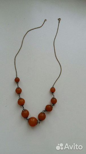 Бусы из янтаря на серебр. цепочке, СССР, винтаж