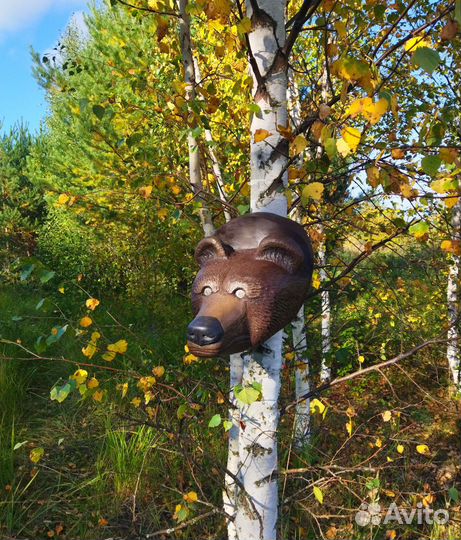 Голова медведя из дерева