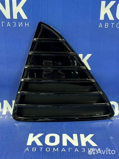 Левая глянец решетка на Форд Фокус 3